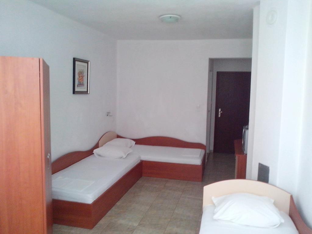 צ'רנומורץ Guest House Krasi חדר תמונה