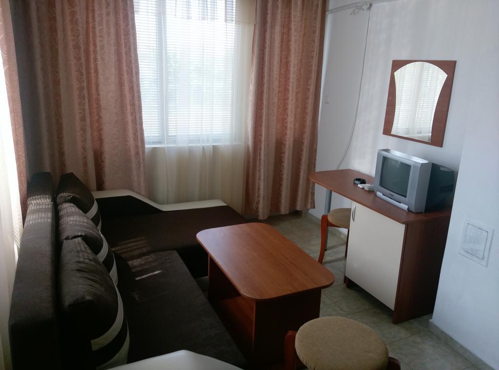 צ'רנומורץ Guest House Krasi מראה חיצוני תמונה